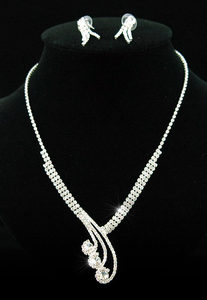 Bridal Crystal Rhinestone Necklace Earrings Set XS1068-0