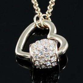 Rose Gold Plated Heart Necklace XN189-0